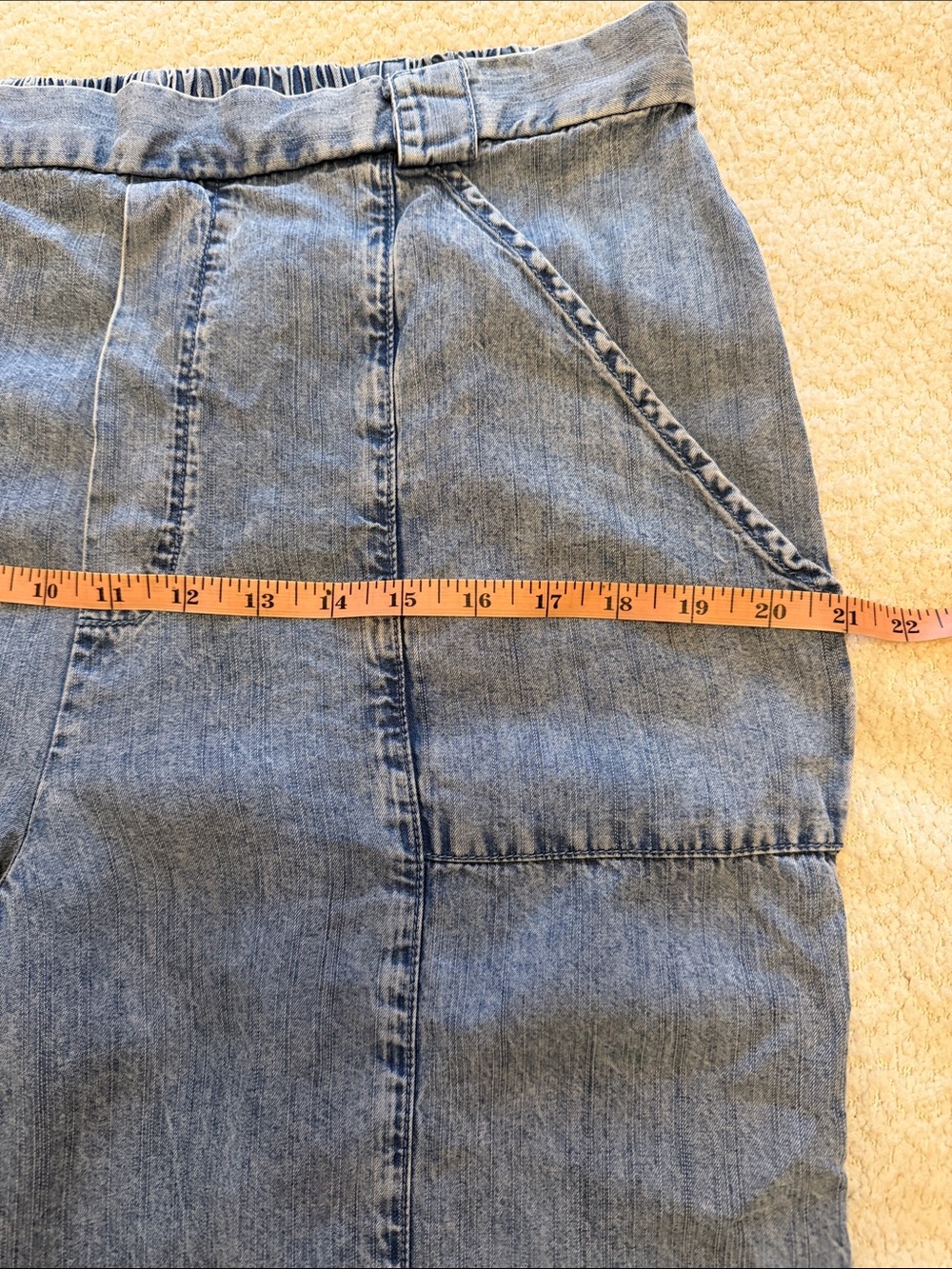 Jane + Delancey Light Wash Lyocell Chambray Wide Leg Cropped Pants - size Medium - Picture 6 of 11
